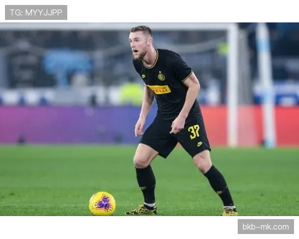 英超裁判委员会会议讨论是否引入新技术辅助判断禁区内定位球犯规